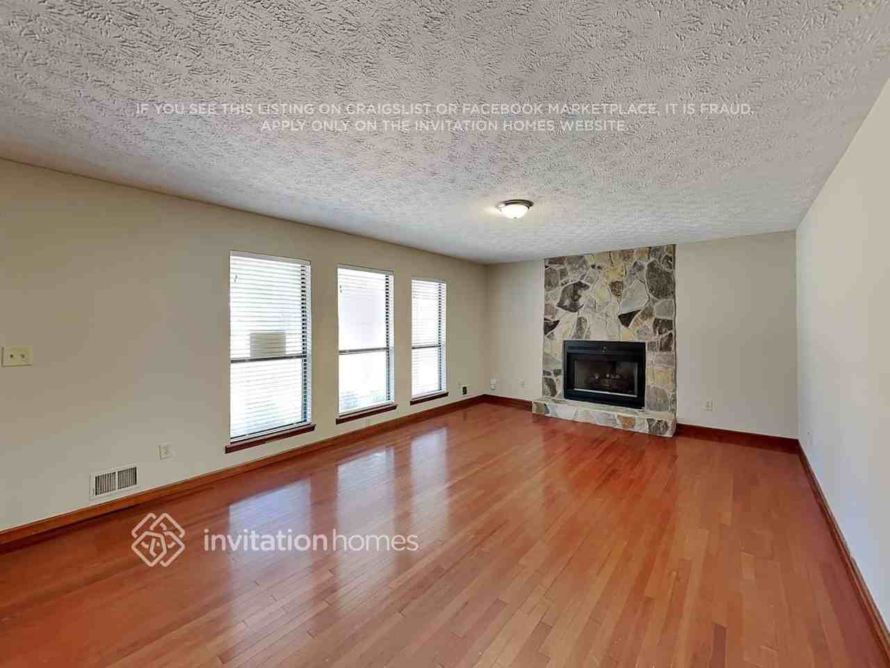 4191 Tyler Ct - Photo 4 of 18