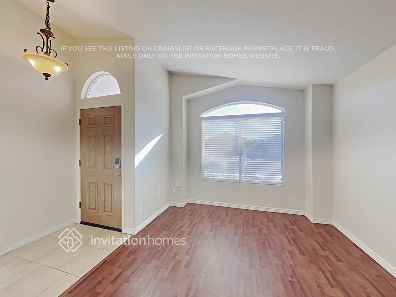 8638 West Davis Road - Photo 3 of 21