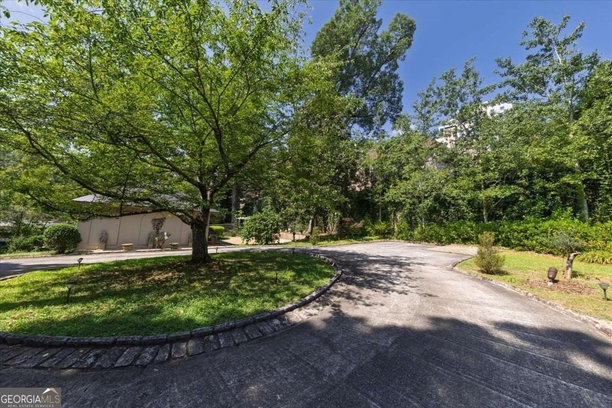 2538 Parkside Dr Ne - Photo 6 of 50