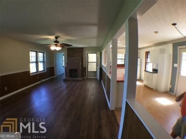 182 Moore Rd - Photo 4 of 13