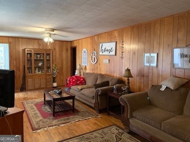 6815 Duncan Rd - Photo 7 of 28