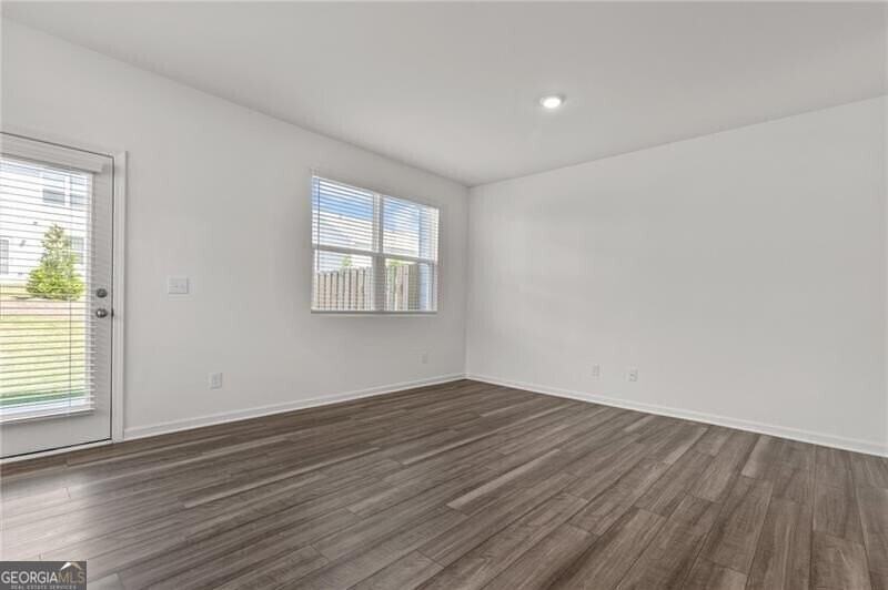 103 Rydal Way - Photo 5 of 31