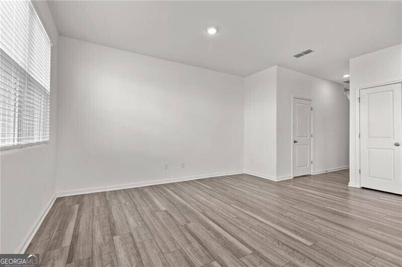 103 Rydal Way - Photo 6 of 31