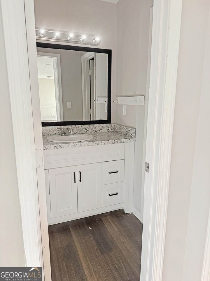 5161 Ridge Forest Dr - Photo 7 of 12