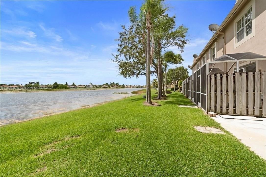 1820 Salerno Cir - Photo 2 of 16