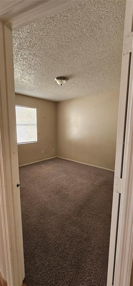 805 Victoria Blvd - Photo 5 of 14