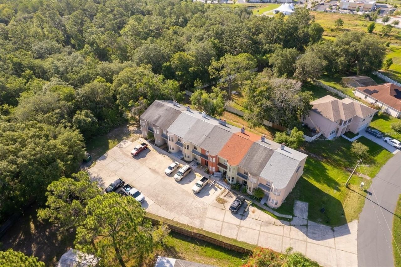 50 Cordona Dr #F - Photo 4 of 21