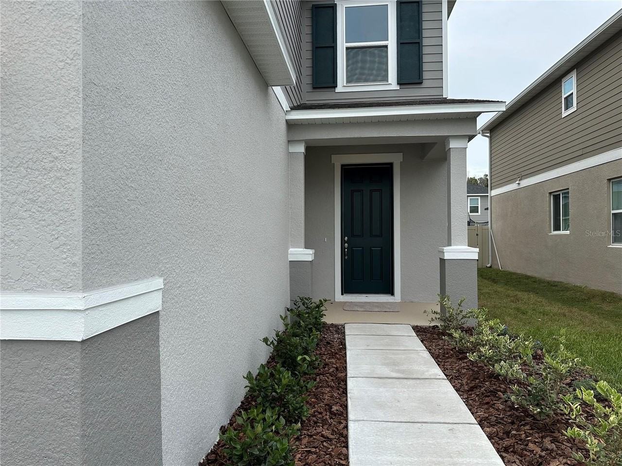 37411 Roanoke River Way - Photo 2 of 30