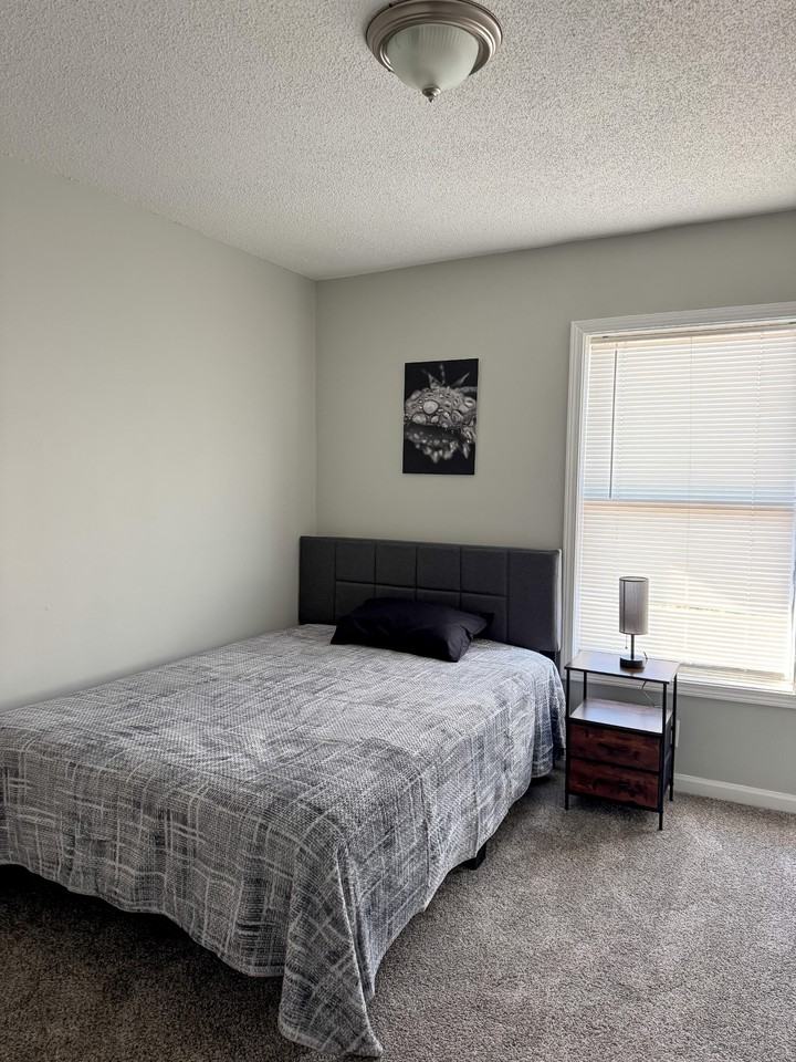 Highland Ave - Photo 2 of 9