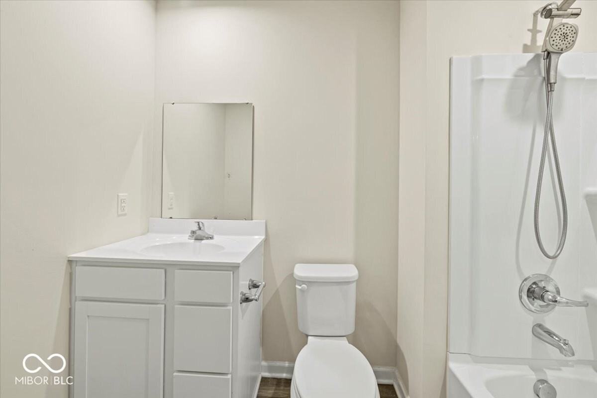 3068 E Thorpe St - Photo 4 of 6