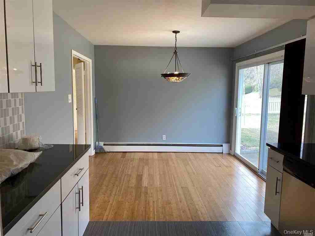 63 Hastings Drive - Photo 5 of 13