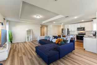 10112 Falkland Road - Photo 1 of 1