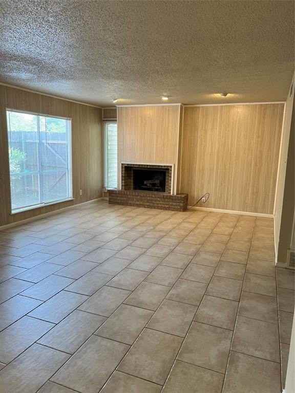 2234 Irwin St - Photo 7 of 17