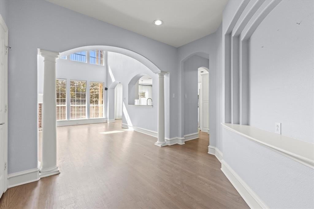 4223 Castle Rock Ct - Photo 4 of 29