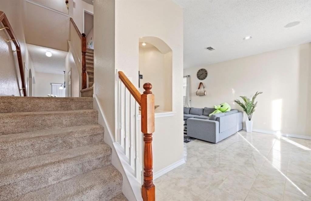 4524 Lodestone Ln - Photo 7 of 9