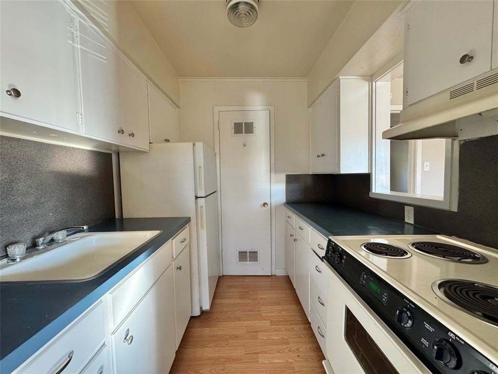 1112 Eagle Dr #5 - Photo 4 of 8