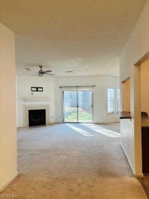 1355 Lake Dr - Photo 3 of 31