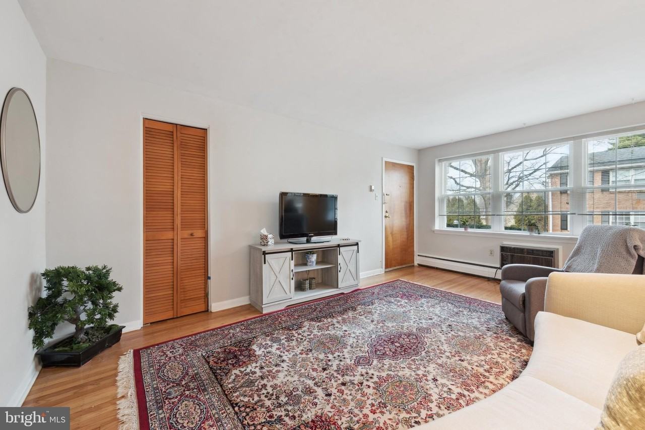 1334 Montgomery Avenue #D3 - Photo 4 of 15