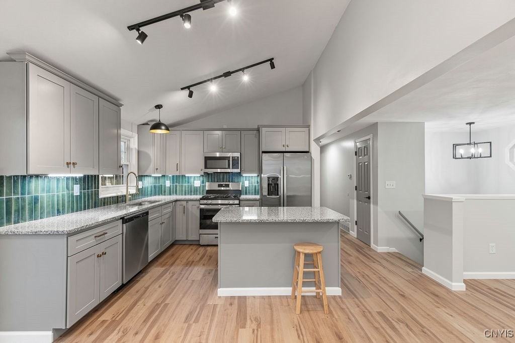 7789 New Hope East - Photo 6 of 36