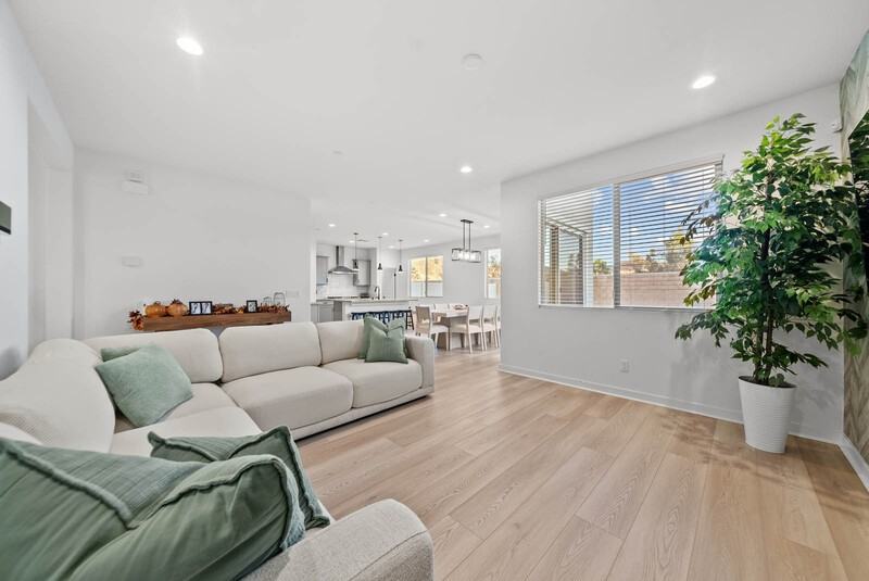 29963 Blue Ridge Ct - Photo 4 of 34