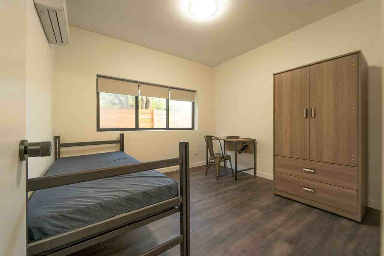 2737 Durant Avenue - Photo 2 of 33