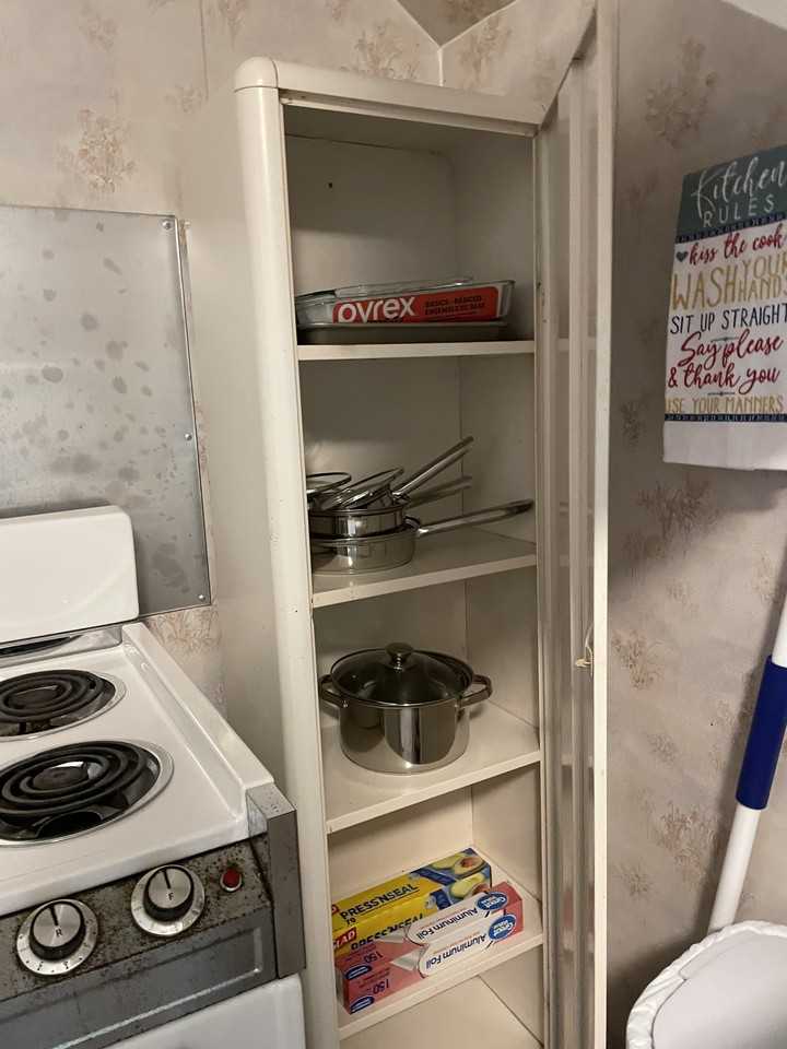 224 Highview Street - Photo 2 of 15