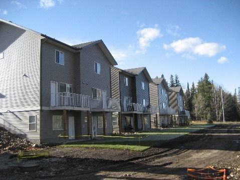 202 Maurer Drive - Photo 2 of 10