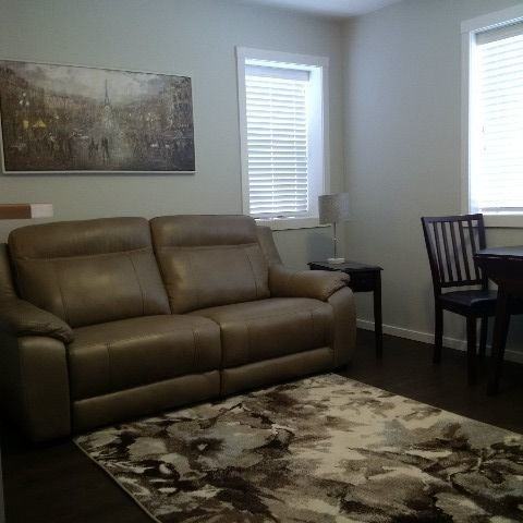 202 Maurer Drive - Photo 3 of 10