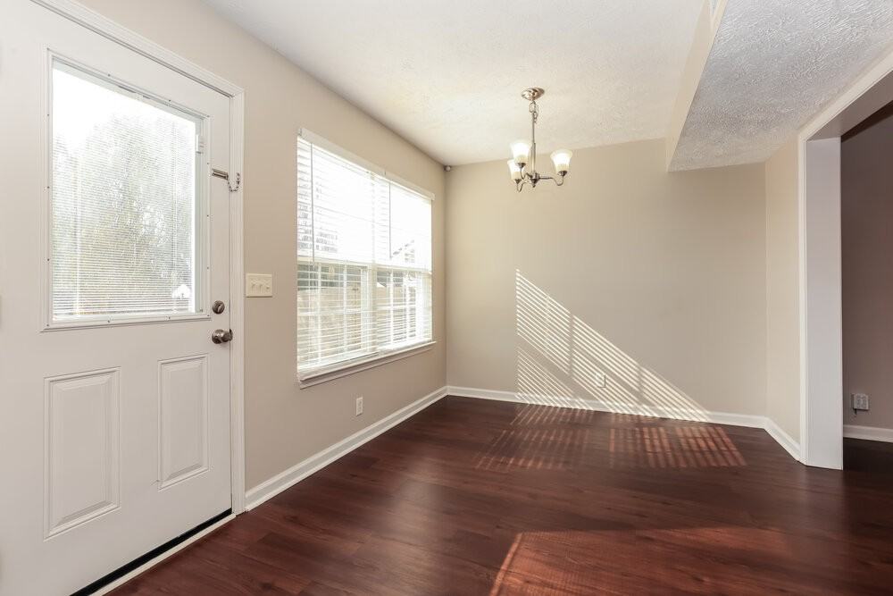 3011 Wellington Pl - Photo 7 of 17