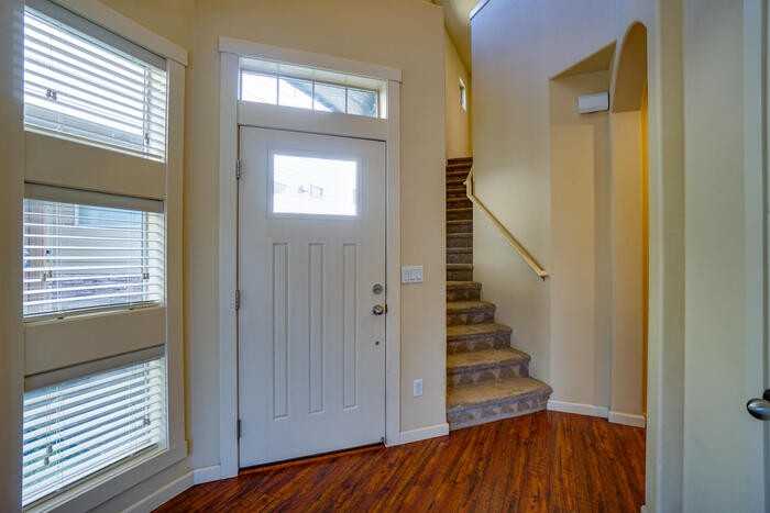 3728 Northwest 122nd Street - Photo 5 of 32