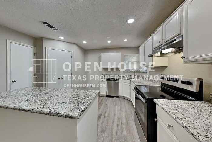 909 Comiskey Court - Photo 7 of 24