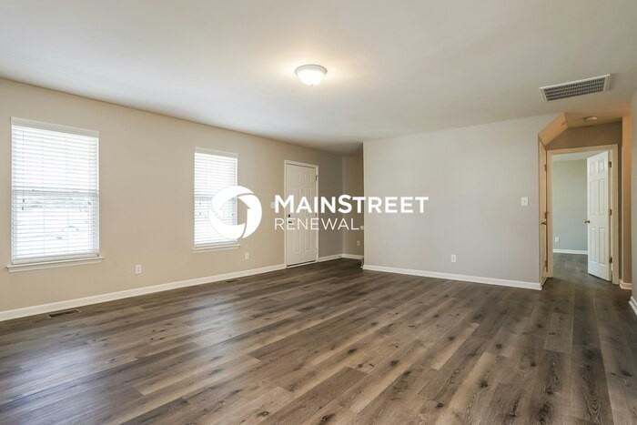 6105 Buckhorn Rd - Photo 2 of 18