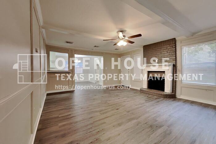 5402 Woodville Lane - Photo 4 of 23