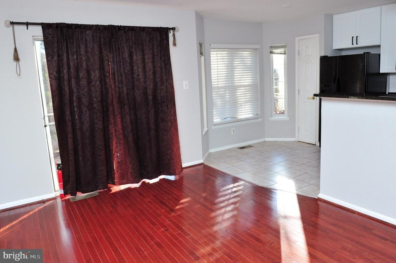 6711 Village Park Dr - Photo 6 of 36