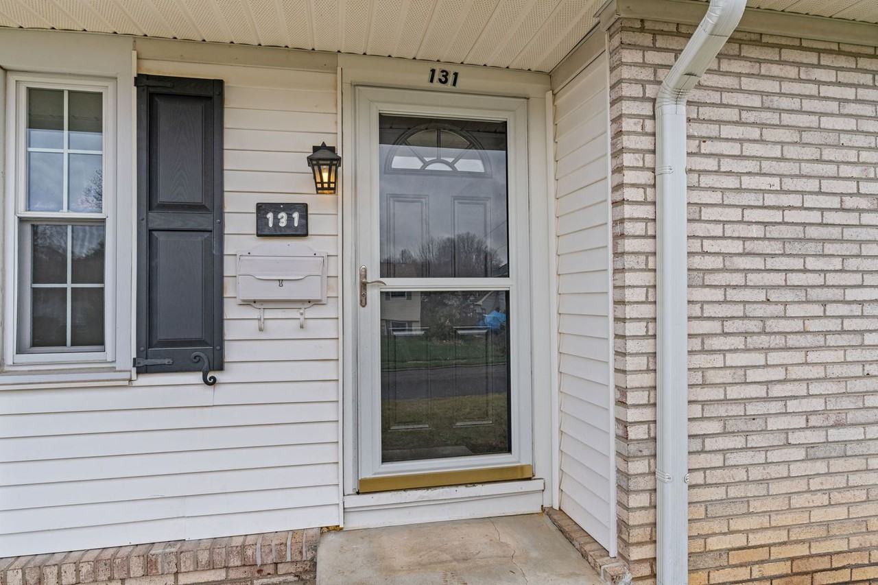 131 Kipling Dr - Photo 4 of 36
