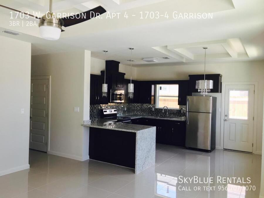 1703 W Garrison Dr - Photo 5 of 32