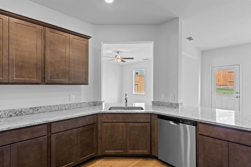 8305 Silverbow Drive #8305 - Photo 2 of 9