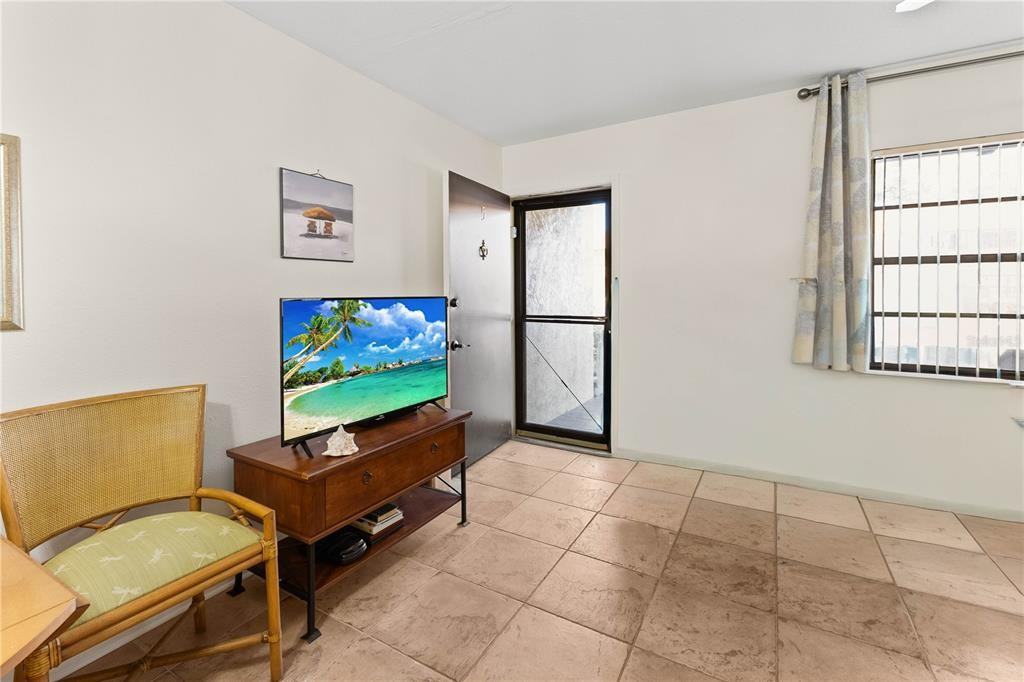 24 Quails Run Blvd #24-5 - Photo 2 of 29