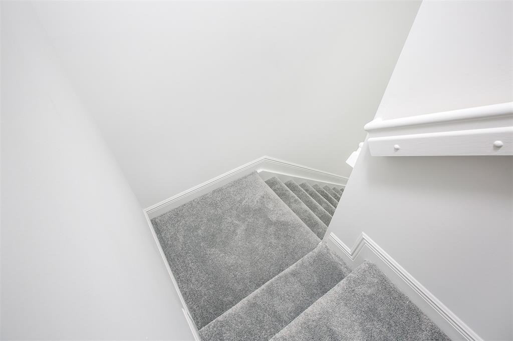 6975 Pines Cir #6975-33 - Photo 2 of 31