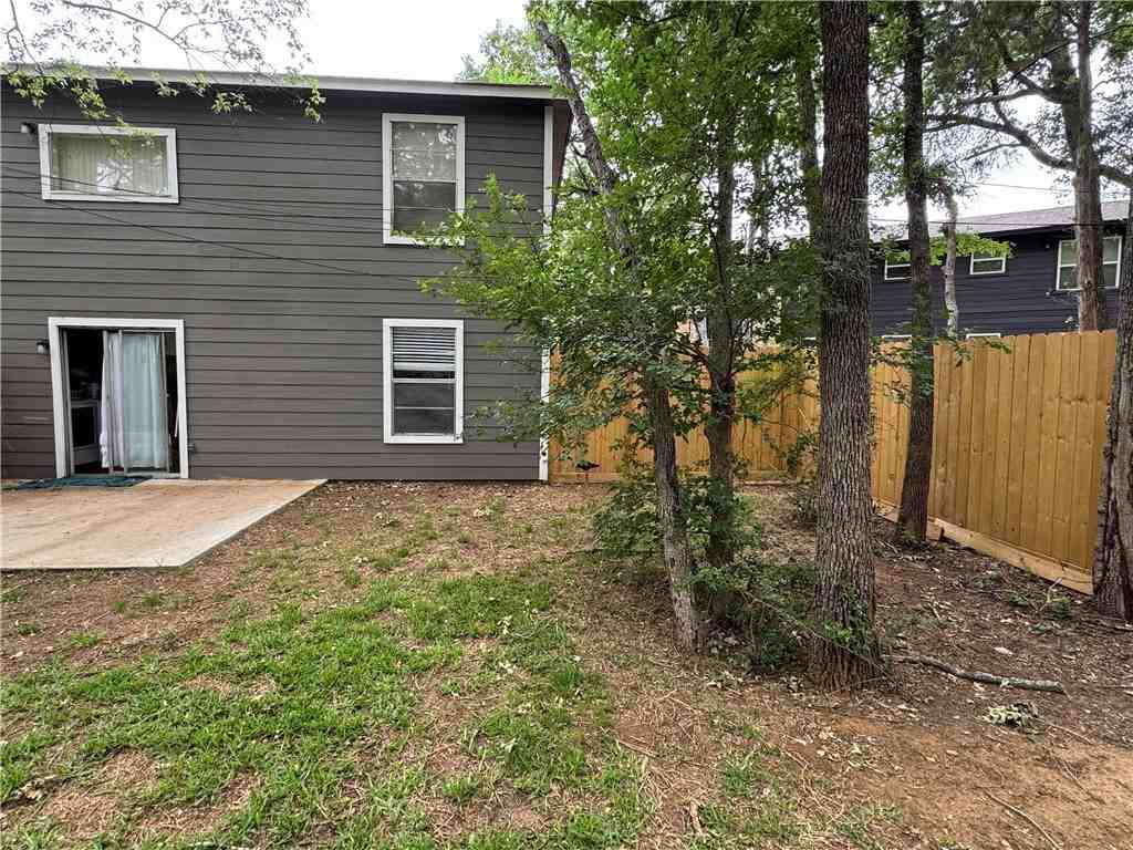 2000 Monito Way #2000A - Photo 5 of 13