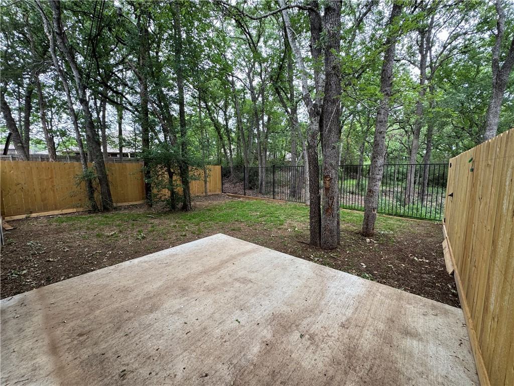 2000 Monito Way #2000A - Photo 7 of 13