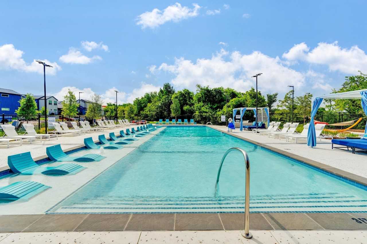 1636 Spaniel Ave #1636 - Photo 3 of 38