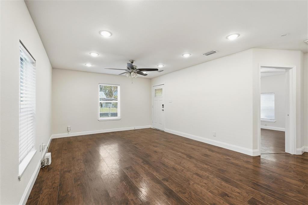2618 Brandon St #2618 - Photo 2 of 30