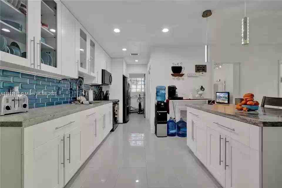 33031 Hill Drive #18441 - Photo 3 of 13