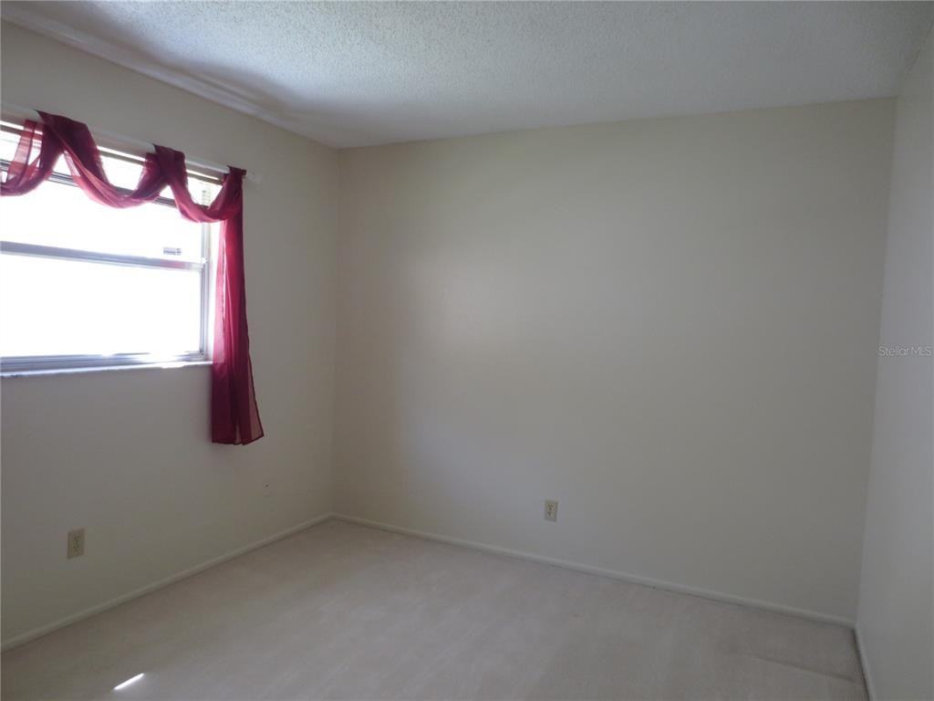 3235 E Dorchester Dr #3235 - Photo 2 of 47