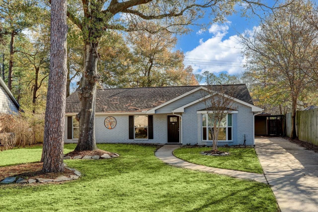 7206 Bayou Woods Drive #7206 - Photo 2 of 8