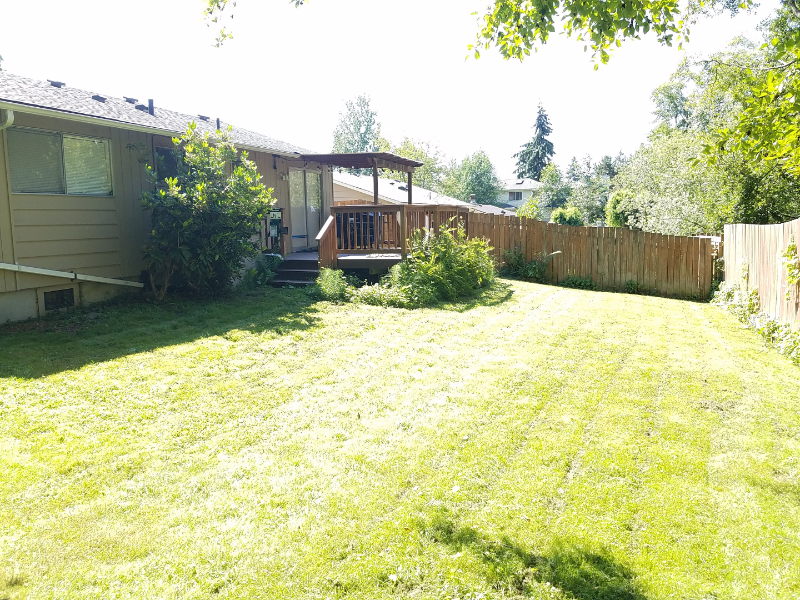 20027 24th Ave Ne - Photo 2 of 17