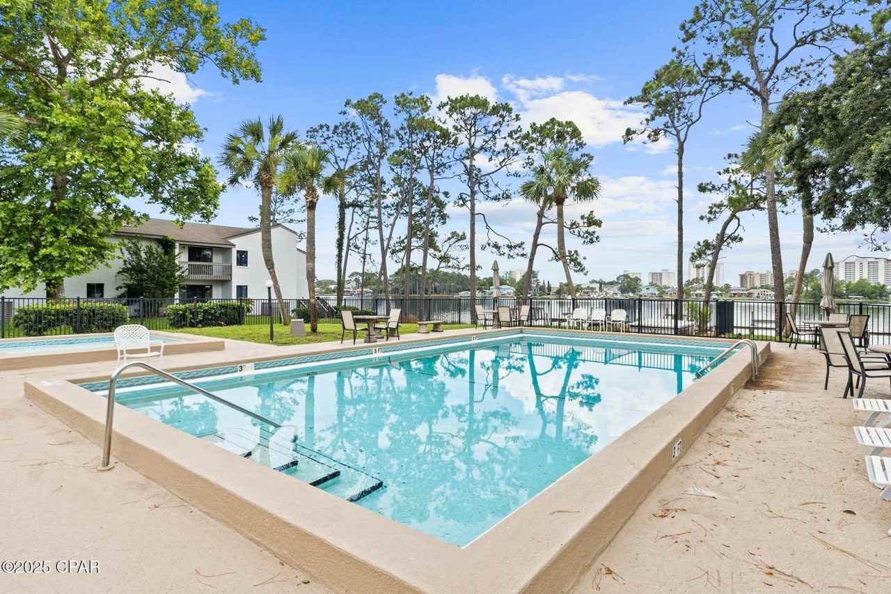 6901 N Lagoon Dr #6901-1 - Photo 6 of 42