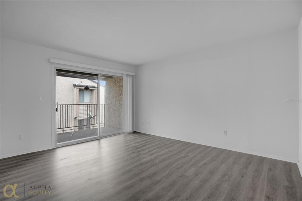 4025 Billingsgate Rd #4025-2004 - Photo 7 of 16