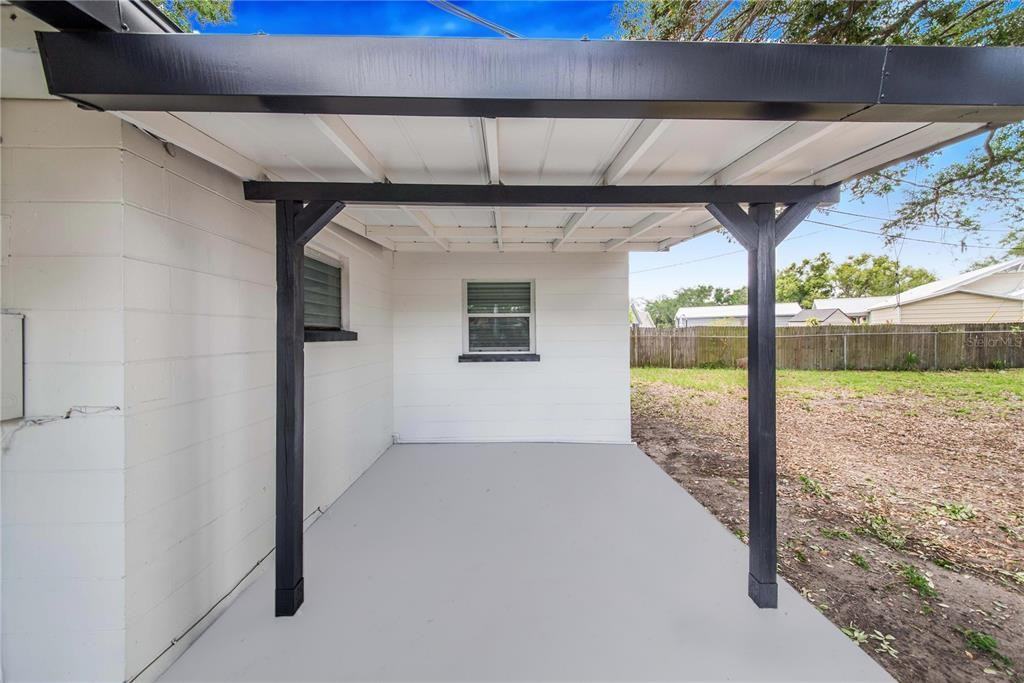 607 N Gary Rd #607 - Photo 2 of 22